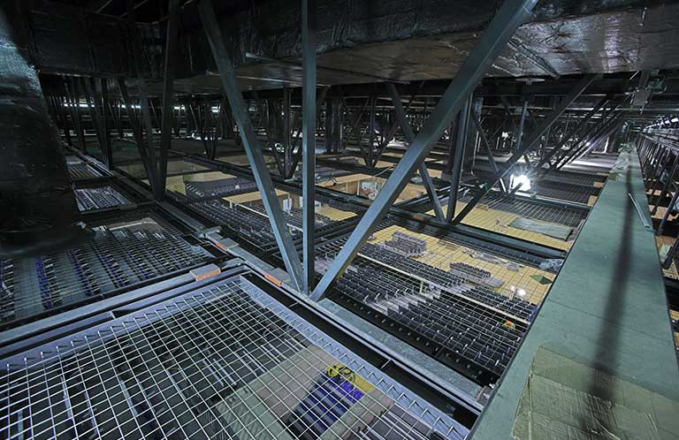 Tension Wire Grid Installation: BIC Bournemouth