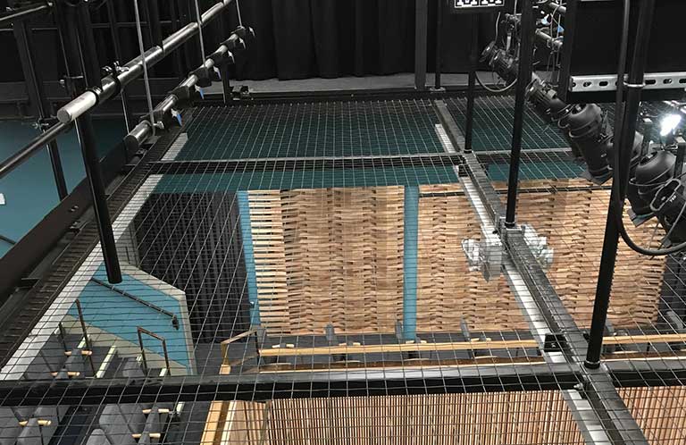 Tension Wire Grid Installation: Nottingham Girls School