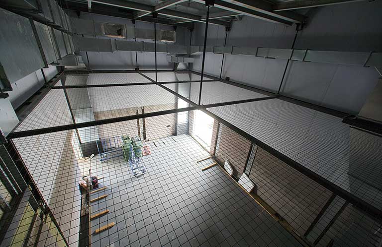 Tension Wire Grid Installation: Queen Margaret University